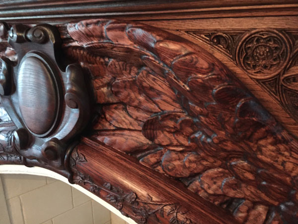 Fireplace_closeup1