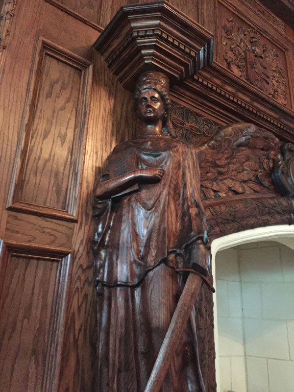 statue_closeup4