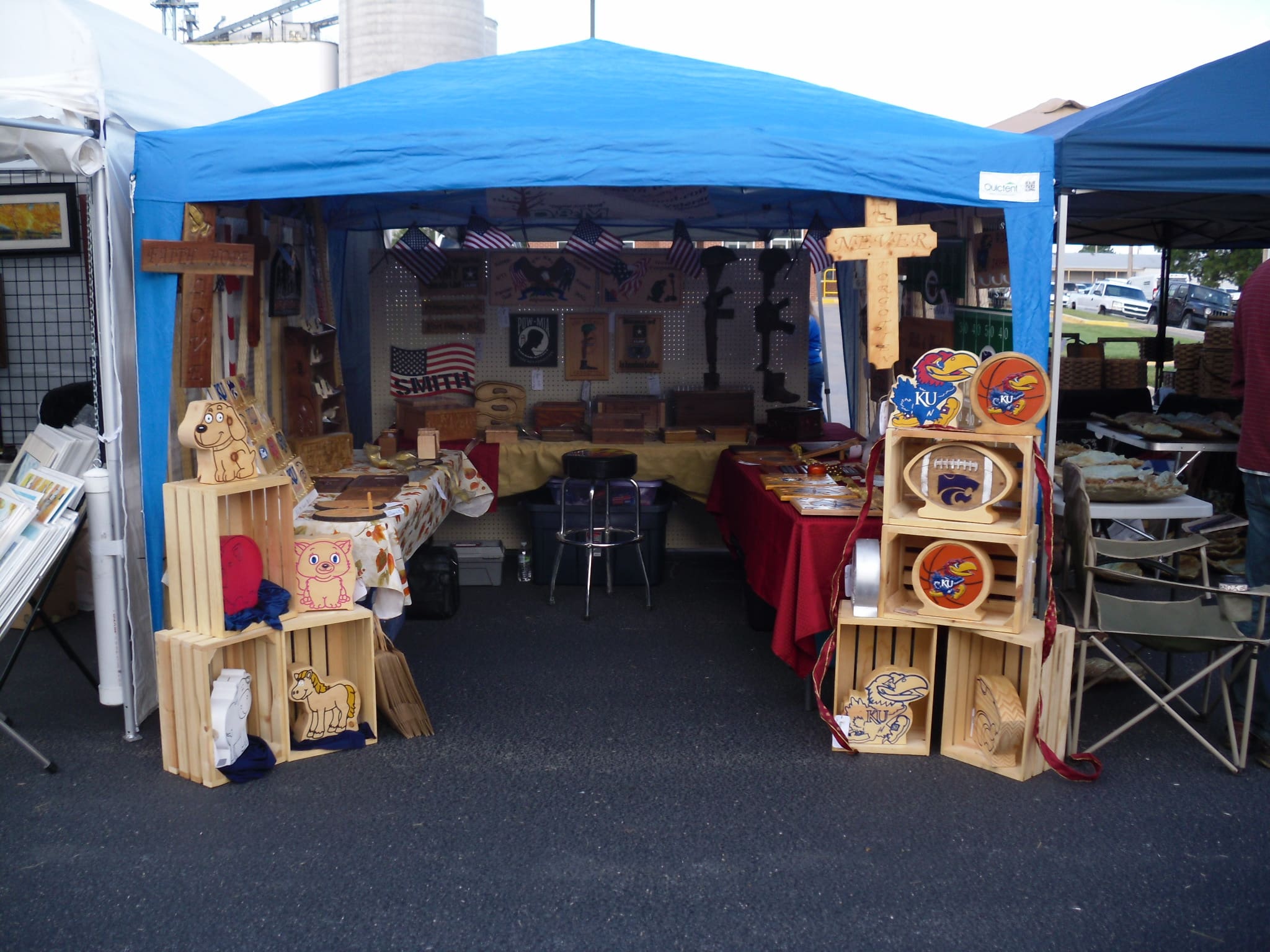 Craft-Show-Booth - CarveWright
