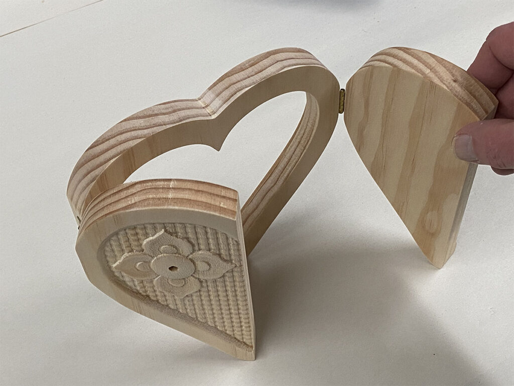 heart frame project hinges testing