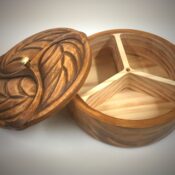 open-tri-leaf-box